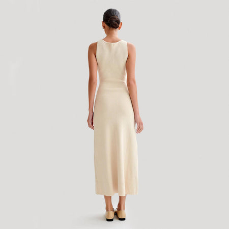 Elegant Knitted Sleeveless With Single Breast Fashion Slim Round Neck Women Dresses - ANIBEY