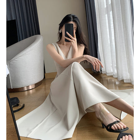 Summer Commute Slimming V-neckline Sleeveless Dress - ANIBEY