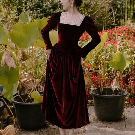 Temperament Retro Velvet Long Sleeve Dress - ANIBEY