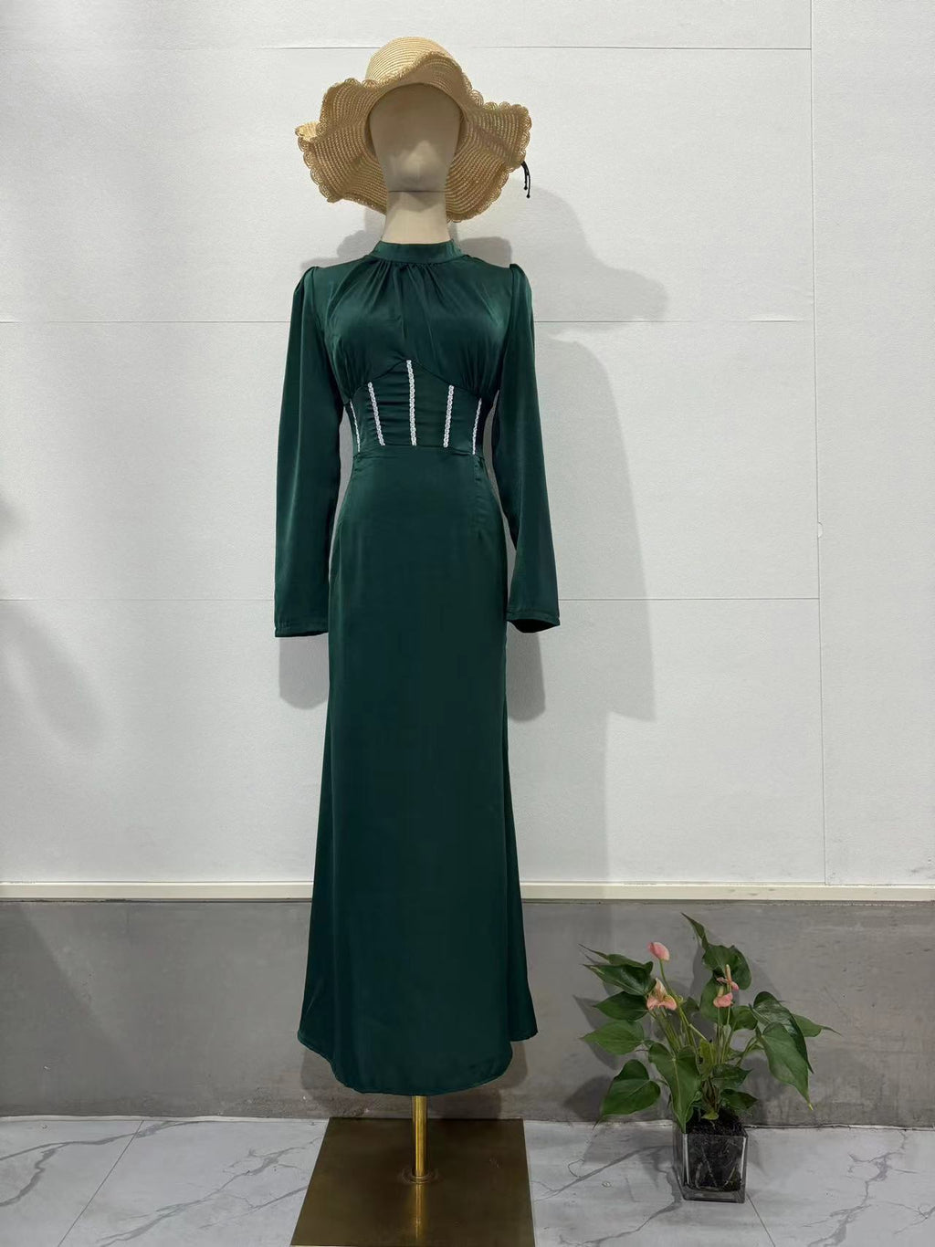 Women's Slim-fit Long-sleeved Pleated Strap Irregular Dress - ANIBEY