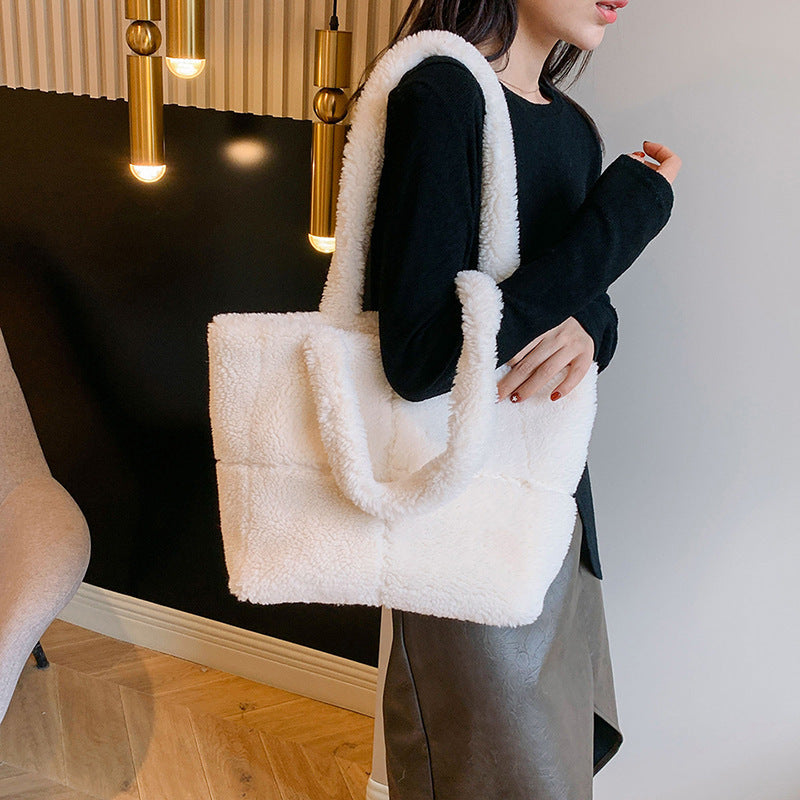 Women's Designer Luxury Plush Bag Winter Fashion Cute Tote Handbags Large Capacity Portable Single Shoulder Furry Bags - ANIBEY